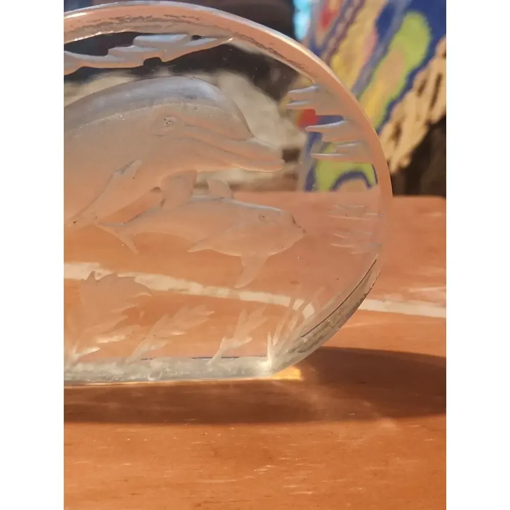Pair of etched glass bookends, 1 dolphins/1 whales, look of ice,abt 8
